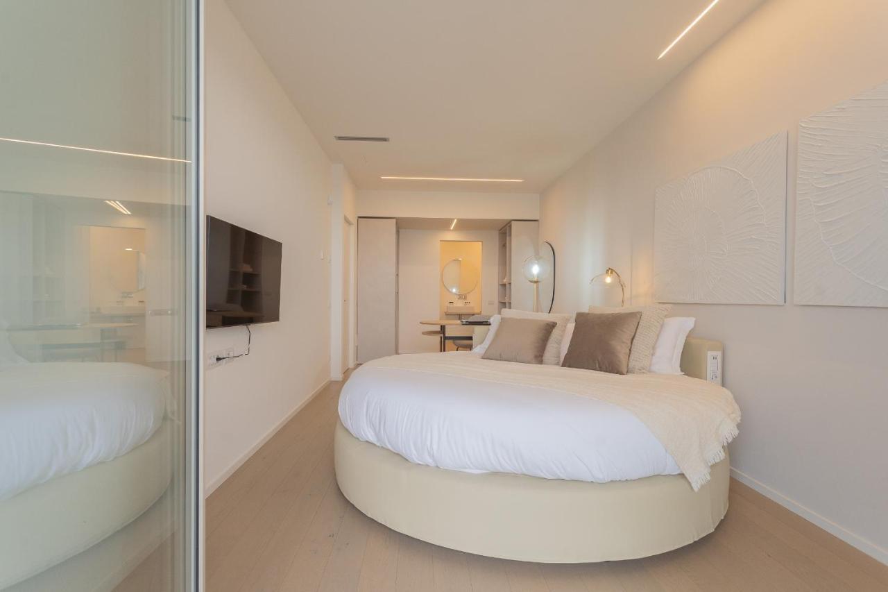La Vista Bonita By Rent All Como Exterior photo